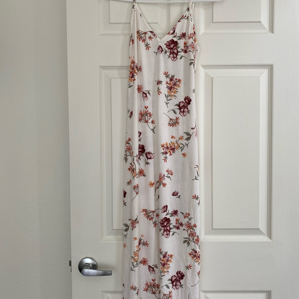 Brandy Melville floral summer dress